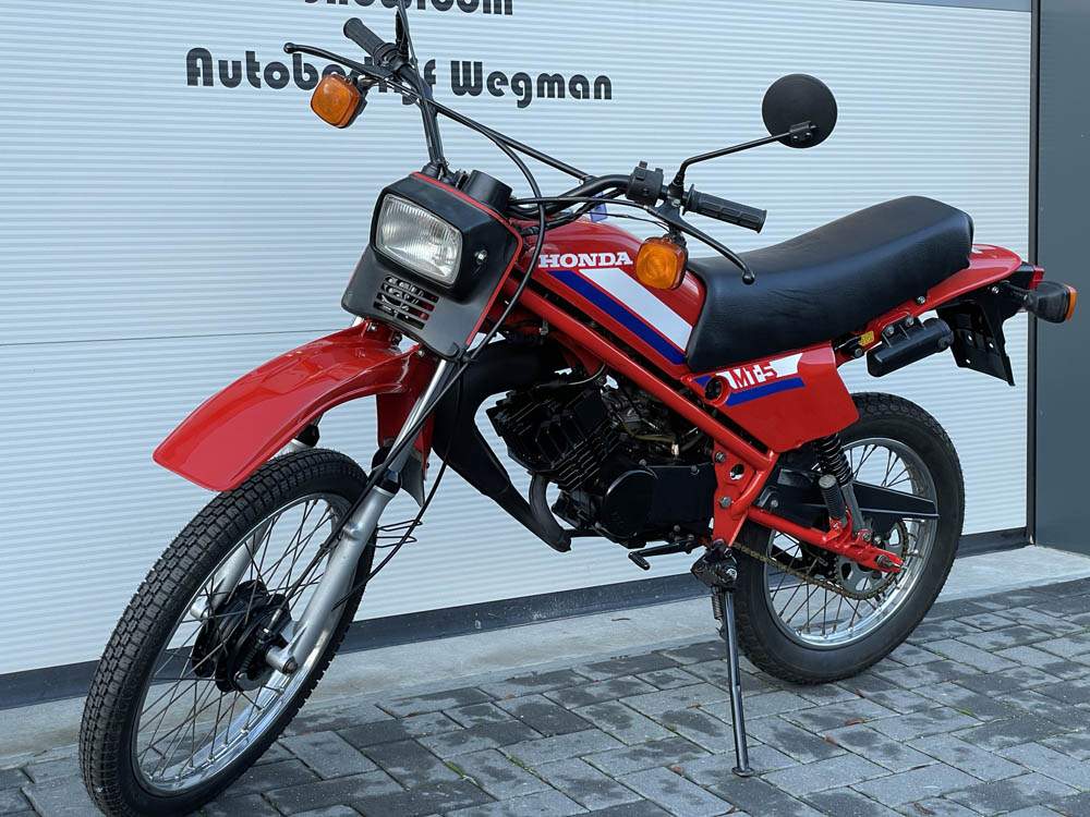 Honda MT5 AD01 1984 – Honda M Onderdelen Webshop