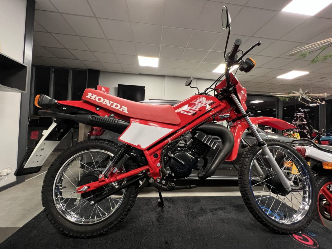 Showroom Honda MT Hondabromfietsen.nl